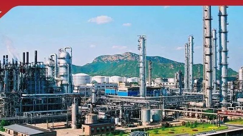光伏组件胶粘剂供应商选择：关注耐候性与粘接强度
